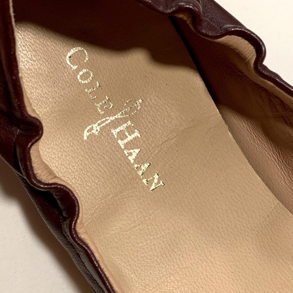 Cole Haan Ballet Flats Tan and Maroon. Size 6. - Picture 9 of 9